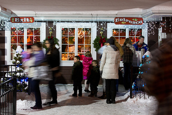 Bay City Michigan Santa House
