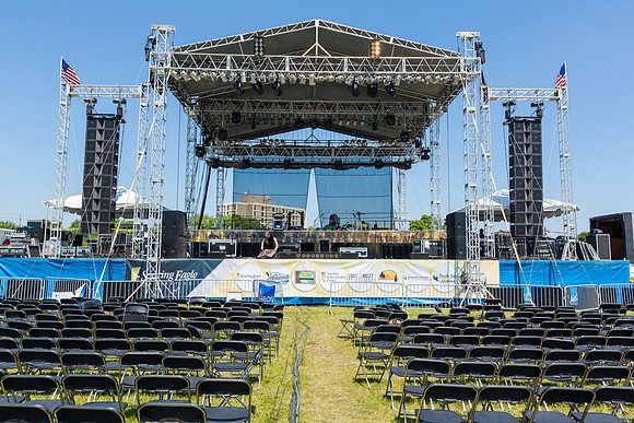 Concert Stage in Veteran's Park