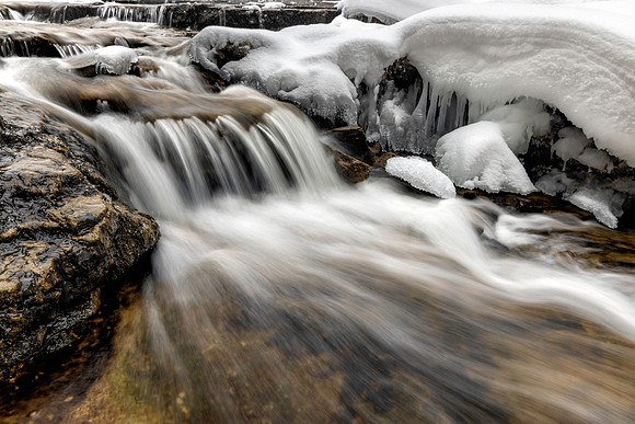 UP-981 CS217096-Winter Waterfall copy