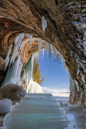 UP-665 CS214521-HDR V2