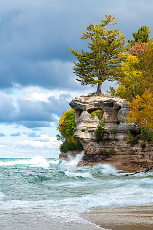 Waves at Chapel Rock - UP-376 CMS00977-Data