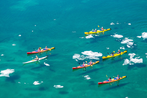 Kayaks and Floes - UP-419 CMS_7077
