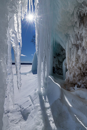 Grand Island Winter Morn -UP-668 CS214618