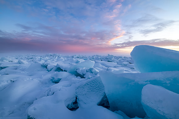 Blue Ice in the Straits - UP-605 CS216574