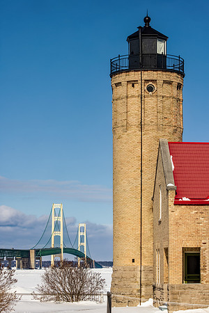 Old Mackinaw Lighthouse and Bridge - UP-748 CS218042