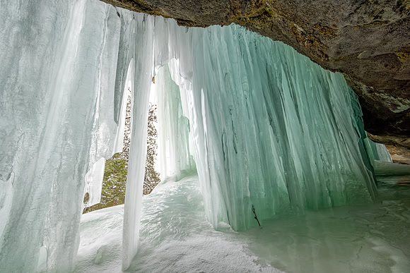 Munising Ice Curtains - UP-736 CS217504