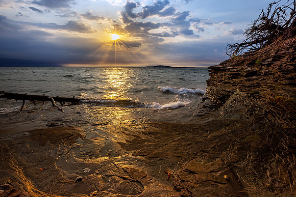 A Warming Sun - UP-761 9Q4A5442