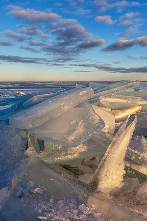 Stacked Ice - Saginaw Bay - 9Q4A7324-Edit