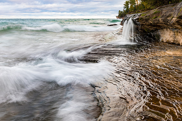 Elliot Falls II - Miners Beach