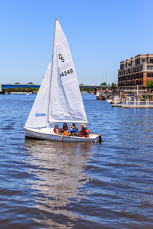 Bay Sail Classes in Downtown Bay City
