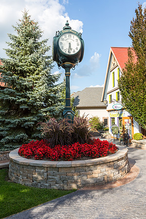 FM-135 CMS04745 River Place