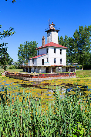 Saginaw River Rear Range Light-Mstr IMGL9234_data