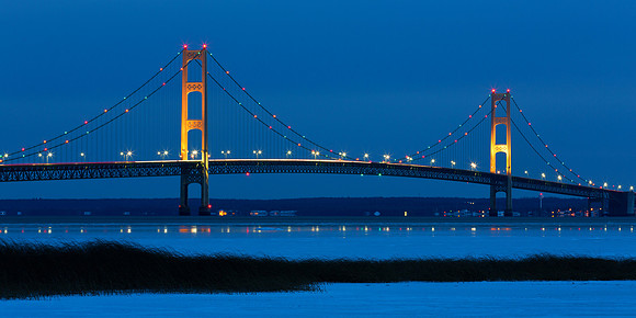 UP-157 - Blue Hour at the Bridge