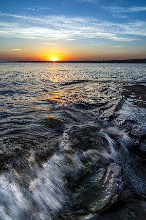 UP-803 CS239612-Union Bay Sunrise