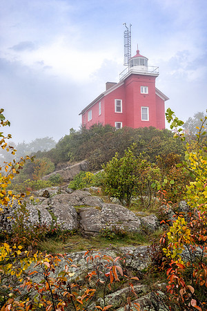UP-811 CS238417-Marquette Harbor Lighthouse