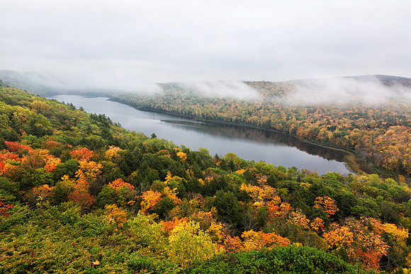Lake of the Clouds - Foggy Autumn Morning