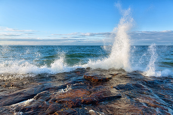 Big Splash on Lake Superior