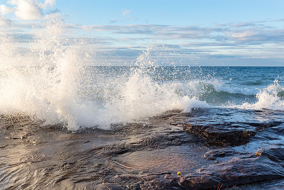 Incoming - Lake Superior