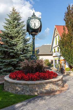CMS04744