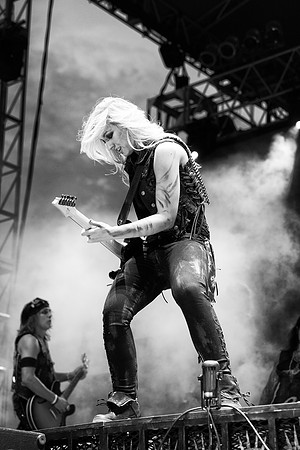 Nita Strauss of the Alice Cooper Band