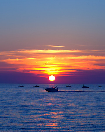 Lining up for Sunset