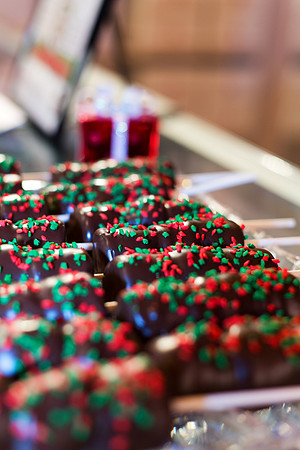 Gourmet Cupcake Shoppe in Bay City Michigan at Christmas time