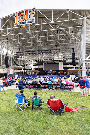 CS238674-Park Concert