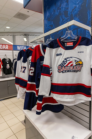 CS238722-Spirit Store