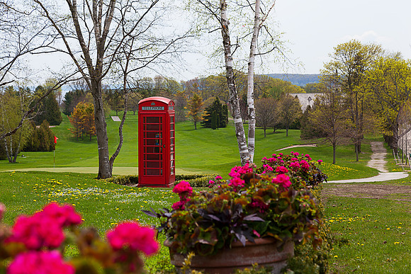 Grand Hotel Grounds