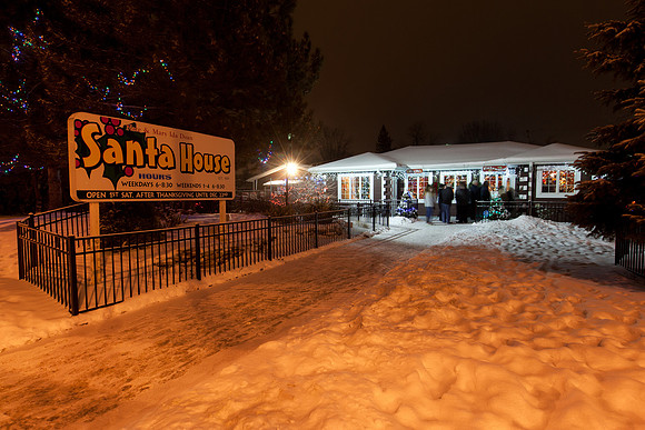 Bay City Michigan Santa House