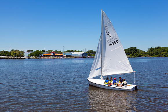Bay Sail Classes in Downtown Bay City