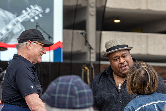 207A9904-Larry McCray Fan Meet